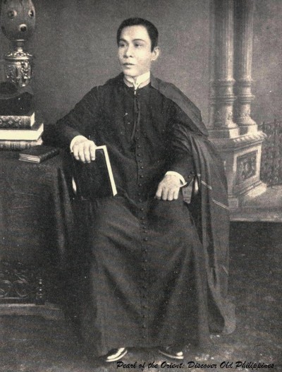 'A Native Padre of the Philippines' (1898) PearloftheOrient:DiscoverOldPhilippines/https://facebook.com/DiscoverOldPhilippines