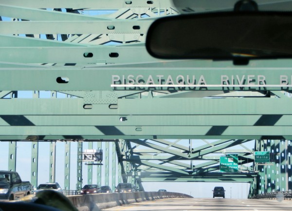 Sa highway pa-airport.